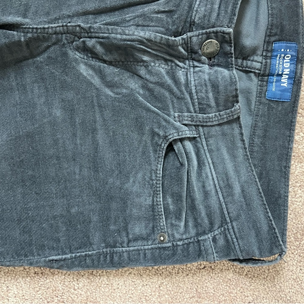 Mid rise rockstar velvet skinny 5 pocket pant